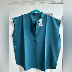 FIGS Women’s Caribbean Blue Rafaela- Oversized Scrub Top- XL